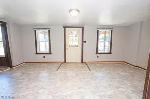 323 Steubenville Rd SE, Carrollton, OH 44615 - Photo 6