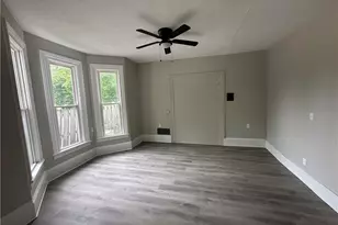 2055 W 65th St, Loveland, OH 44102 - Photo 4