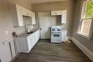 2055 W 65th St, Loveland, OH 44102 - Photo 8