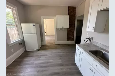 2055 W 65th Street, Loveland, OH 44102 - Photo 6