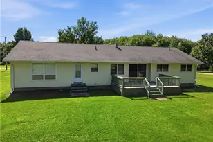 904 Lenox-New Lyme Rd, Jefferson, OH 44047 - Photo 6