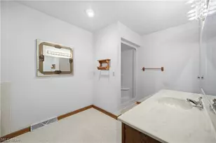 204 Colonial Dr, Canfield, OH 44406 - Photo 24