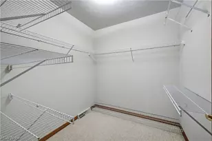 204 Colonial Dr, Canfield, OH 44406 - Photo 18