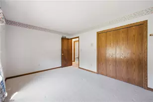 204 Colonial Dr, Canfield, OH 44406 - Photo 20