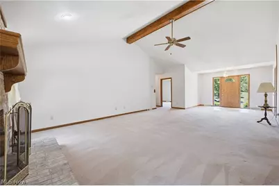 204 Colonial Drive, Canfield, OH 44406 - Photo 6