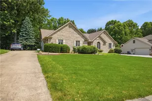 204 Colonial Dr, Canfield, OH 44406 - Photo 40