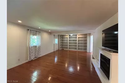 514 Michael Lane, Zoar, OH 44697 - Photo 6