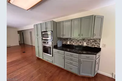 514 Michael Lane, Zoar, OH 44697 - Photo 14