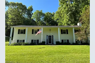 514 Michael Lane, Zoar, OH 44697 - Photo 2