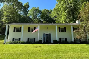 514 Michael Ln, Zoar, OH 44697 - Photo 2