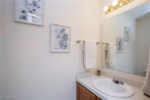 1424 Timbertop Dr, Tallmadge, OH 44278 - Photo 18