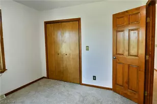 6525 Duck Creek Rd, Berlin Center, OH 44401 - Photo 16