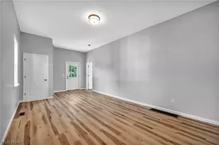 1319 Walnut Rd SE, Massillon, OH 44646 - Photo 8