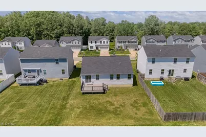 140 Wildflower Drive, Elyria, OH 44035 - Photo 46