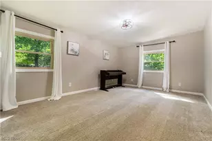 27708 Winona Rd, Salem, OH 44460 - Photo 14
