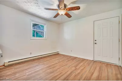 72-74 Briarcliff Avenue NE, Alliance, OH 44601 - Photo 10