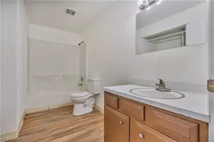 72-74 Briarcliff Ave NE, Alliance, OH 44601 - Photo 14