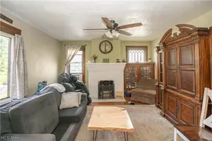 1302 Fulton Road NW, Canton, OH 44703 - Photo 4