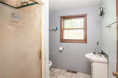 7819 Aramis Street NW, Massillon, OH 44646 - Photo 24