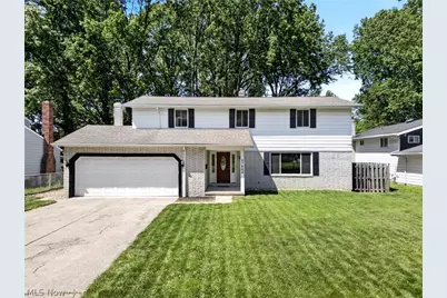 27864 Edgepark Boulevard, North Olmsted, OH 44070 - Photo 2
