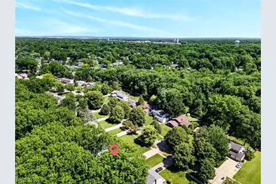 27864 Edgepark Boulevard, North Olmsted, OH 44070 - Photo 8