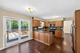 27864 Edgepark Blvd, North Olmsted, OH 44070 - Photo 22
