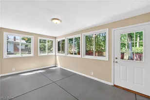 27864 Edgepark Blvd, North Olmsted, OH 44070 - Photo 44
