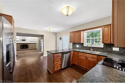 27864 Edgepark Boulevard, North Olmsted, OH 44070 - Photo 20