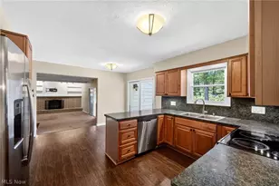 27864 Edgepark Blvd, North Olmsted, OH 44070 - Photo 20