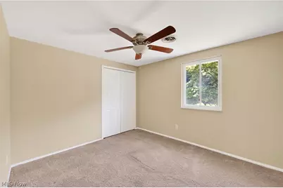 27864 Edgepark Boulevard, North Olmsted, OH 44070 - Photo 28