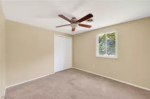27864 Edgepark Blvd, North Olmsted, OH 44070 - Photo 28