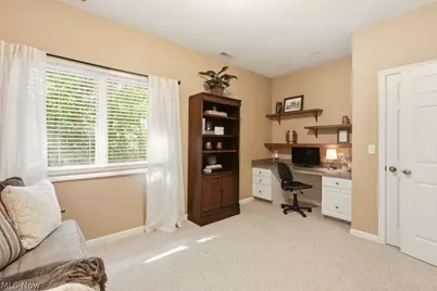 881 Gaylord Grove Road, Cuyahoga Falls, OH 44221 - Photo 38
