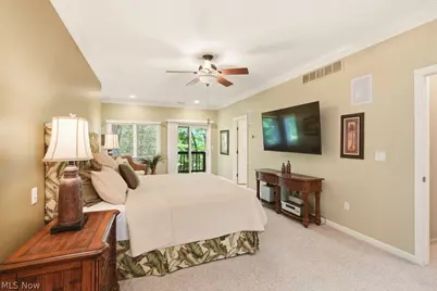 881 Gaylord Grove Road, Cuyahoga Falls, OH 44221 - Photo 32