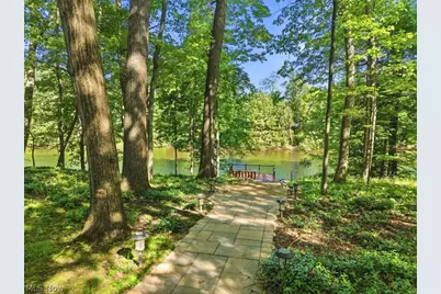 881 Gaylord Grove Road, Cuyahoga Falls, OH 44221 - Photo 6