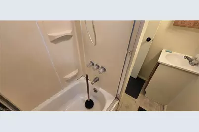 850 Kling Street, Akron, OH 44311 - Photo 24