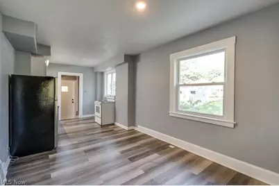 1886 Hillside Terrace, Akron, OH 44305 - Photo 12