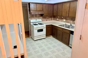 6250 Greenwood Pkwy, Sagamore Hills, OH 44067 - Photo 4