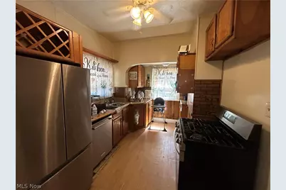 1105 E 144th Street, Loveland, OH 44110 - Photo 4