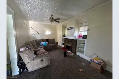 1105 E 144th Street, Loveland, OH 44110 - Photo 2