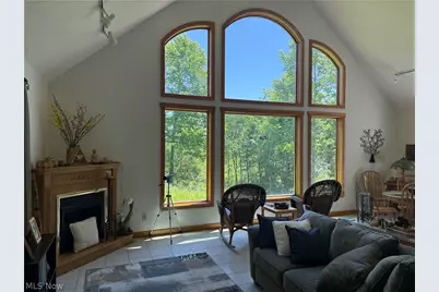 7917 Flawil Drive, Millersburg, OH 44654 - Photo 6