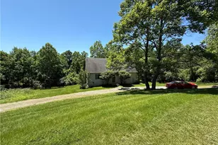 7917 Flawil Dr, Millersburg, OH 44654 - Photo 2