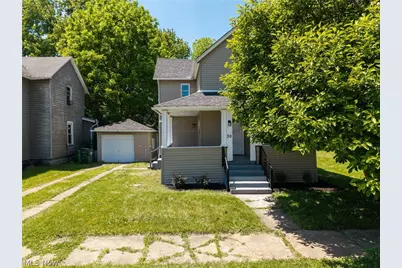 30 16th Street NW, Barberton, OH 44203 - Photo 6