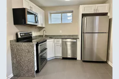 2188 W 6th Street #DOWN, Loveland, OH 44113 - Photo 6