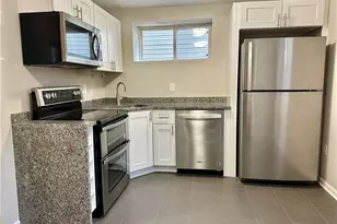 2188 W 6th St, Loveland, OH 44113 - Photo 6