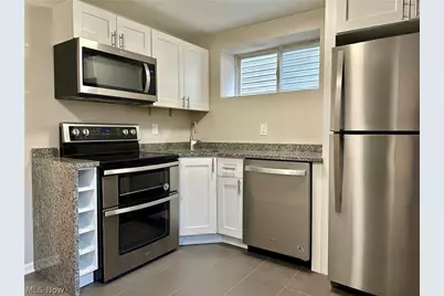 2188 W 6th Street #DOWN, Loveland, OH 44113 - Photo 8
