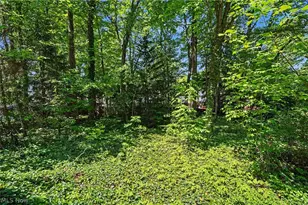 2920 Carters Grove Rd, Cuyahoga Falls, OH 44223 - Photo 10