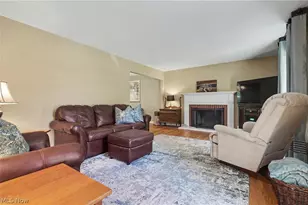 2920 Carters Grove Rd, Cuyahoga Falls, OH 44223 - Photo 16