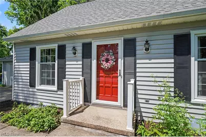 2920 Carters Grove Road, Cuyahoga Falls, OH 44223 - Photo 6