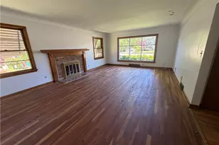 4808 Monticello Blvd, Richmond Heights, OH 44143 - Photo 2