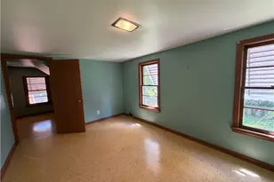 4808 Monticello Blvd, Richmond Heights, OH 44143 - Photo 10